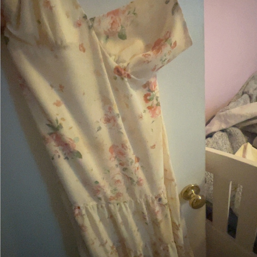 SHEIN Floral Backless Dress - Cream and Pink